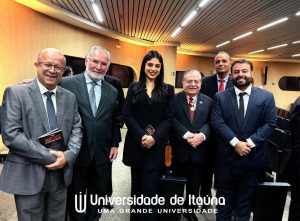 Reitor da Universidade de Itaúna, Dr. Faiçal, recebe a maior honraria do Tribunal de Contas do Estado de Minas Gerais